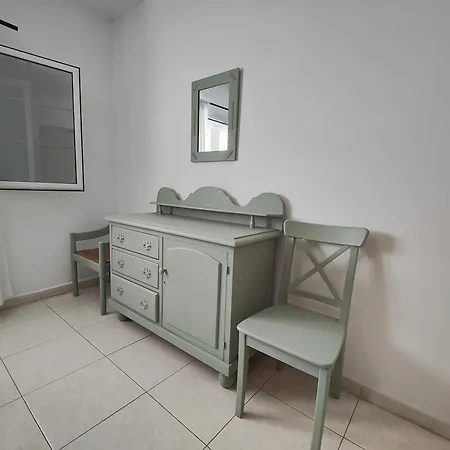 Διαμέρισμα 1 Bedroom In The Center Of